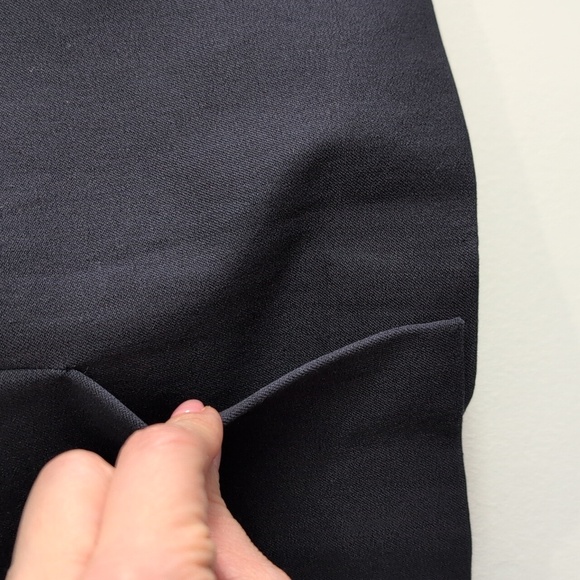 Sold - Picture 6 of 8